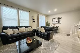 556 Heritage Cir, San Lorenzo, CA 94580 - Photo 2