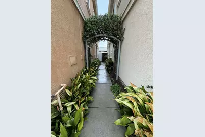 556 Heritage Cir, San Lorenzo, CA 94580 - Photo 24