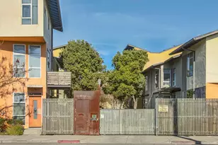 9 Ealing Ln, Oakland, CA 94608 - Photo 26