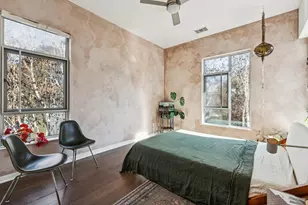 9 Ealing Ln, Oakland, CA 94608 - Photo 16