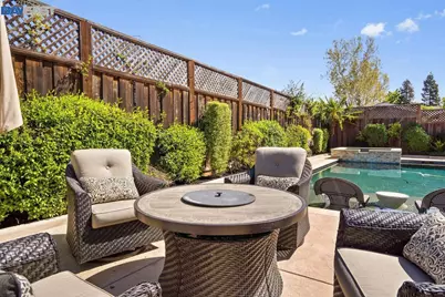 4563 Gatetree Cir, Pleasanton, CA 94566 - Photo 32
