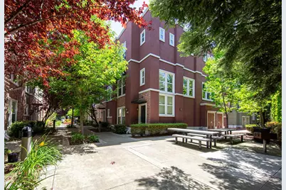 640 Plaza Pl, Hayward, CA 94541 - Photo 4