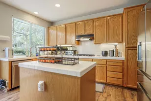 1388 Four Oaks Rd, San Jose, CA 95131 - Photo 14