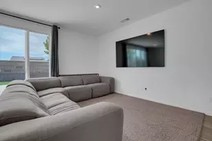 15455 Folktale Wy, Lathrop, CA 95330 - Photo 18