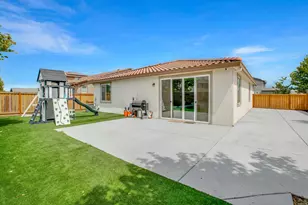 15455 Folktale Wy, Lathrop, CA 95330 - Photo 28