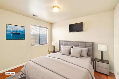 7 Town Square Pl, Oakland, CA 94603 - Photo 36