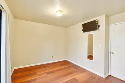 7 Town Square Pl, Oakland, CA 94603 - Photo 28