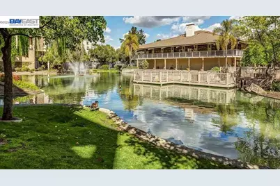 300 Civic Drive #402, Walnut Creek, CA 94596 - Photo 28