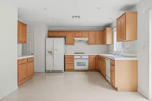 174 Lucy Ln, Richmond, CA 94801 - Photo 16