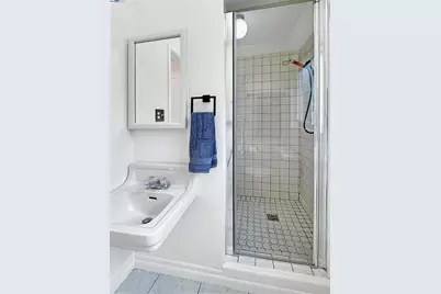 1516 Grove Way, Hayward, CA 94546 - Photo 24