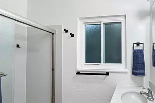 1516 Grove Way, Hayward, CA 94546 - Photo 20