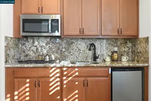 2550 Molinaro Way, Dublin, CA 94568 - Photo 20