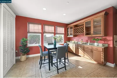 2550 Molinaro Way, Dublin, CA 94568 - Photo 12