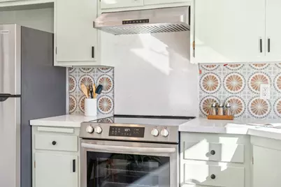 5290 Broadway Ter #103, Oakland, CA 94618 - Photo 16