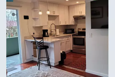 1458 Hudson St #109, Redwood City, CA 94061 - Photo 2