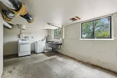 3655 Calafia Ave, Oakland, CA 94605 - Photo 46