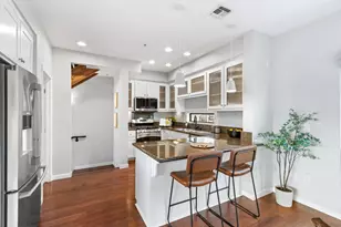 803 Zephyr Dr, Oakland, CA 94607 - Photo 8