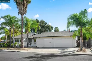 2463 Aarles Ct, Walnut Creek, CA 94598 - Photo 2