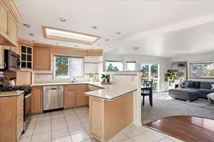 207 Midway Dr, Martinez, CA 94553 - Photo 16