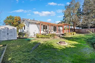 207 Midway Dr, Martinez, CA 94553 - Photo 46