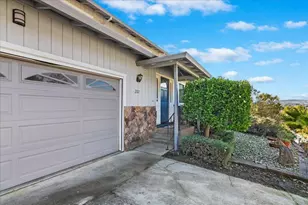 207 Midway Dr, Martinez, CA 94553 - Photo 4