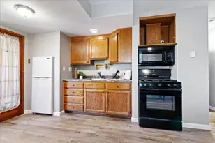 207 Midway Dr, Martinez, CA 94553 - Photo 32