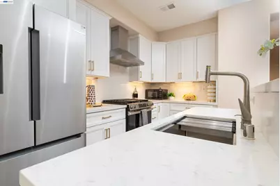 3769 Finnian Way, Dublin, CA 94568 - Photo 18