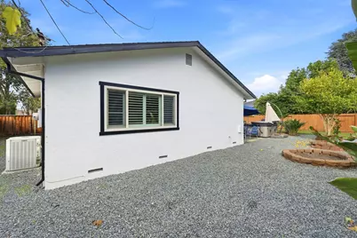 1760 Elmhurst Ln, Concord, CA 94521 - Photo 30