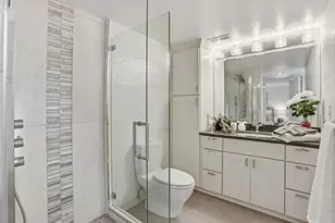 10900 Lucky Oak St, Cupertino, CA 95014 - Photo 24
