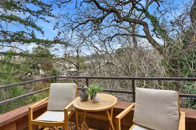 10900 Lucky Oak St, Cupertino, CA 95014 - Photo 32