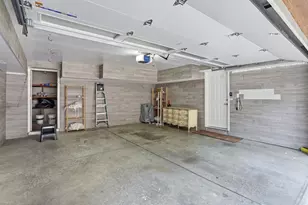 10900 Lucky Oak St, Cupertino, CA 95014 - Photo 38