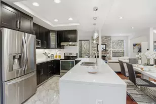 10900 Lucky Oak St, Cupertino, CA 95014 - Photo 12