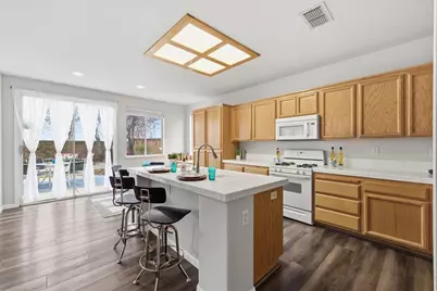 4790 Windsong St, Sacramento, CA 95834 - Photo 8