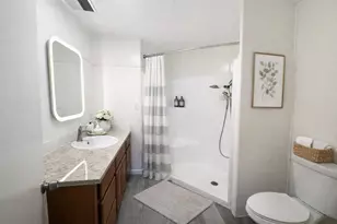 2151 Oakland Rd, San Jose, CA 95131 - Photo 8