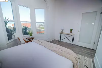 1432 Union St, Oakland, CA 94607 - Photo 12
