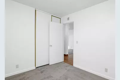 316 Meadows Dr, Vallejo, CA 94589 - Photo 20