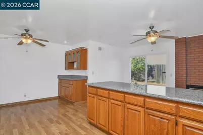 316 Meadows Dr, Vallejo, CA 94589 - Photo 8
