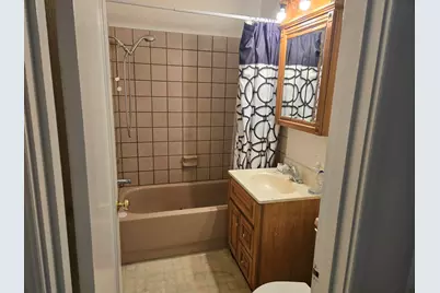 950 Donovan Dr, San Leandro, CA 94577 - Photo 8