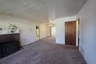 224 Ivy Dr, Menlo Park, CA 94025 - Photo 2