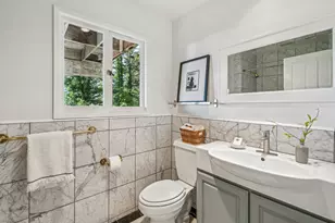 6081 Wood Dr, Oakland, CA 94611 - Photo 36