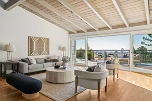 6081 Wood Dr, Oakland, CA 94611 - Photo 6