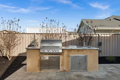 303 Emmet Pl, Concord, CA 94521 - Photo 52