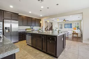 1110 Vecindad St, Mountain House, CA 95391 - Photo 12