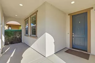 1110 Vecindad St, Mountain House, CA 95391 - Photo 4