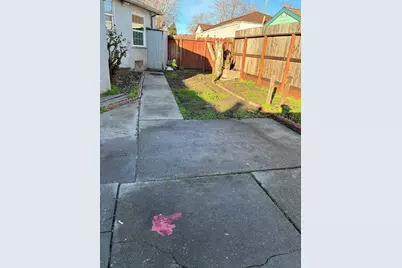 626 La Prenda Dr, Oakland, CA 94603 - Photo 16