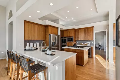 5121 Pinecrest Dr, Oakland, CA 94605 - Photo 18