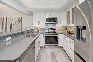 1708 Oakmont Dr, Walnut Creek, CA 94595 - Photo 4