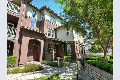 477 Mitchell Ave, Alameda, CA 94501 - Photo 2