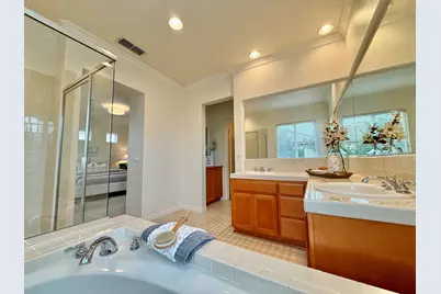 2712 Chocolate St, Pleasanton, CA 94588 - Photo 42