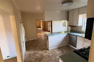 6440 Sunnymere, Oakland, CA 94605 - Photo 12